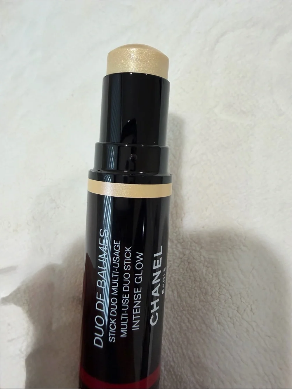 CHANEL collection single stick
