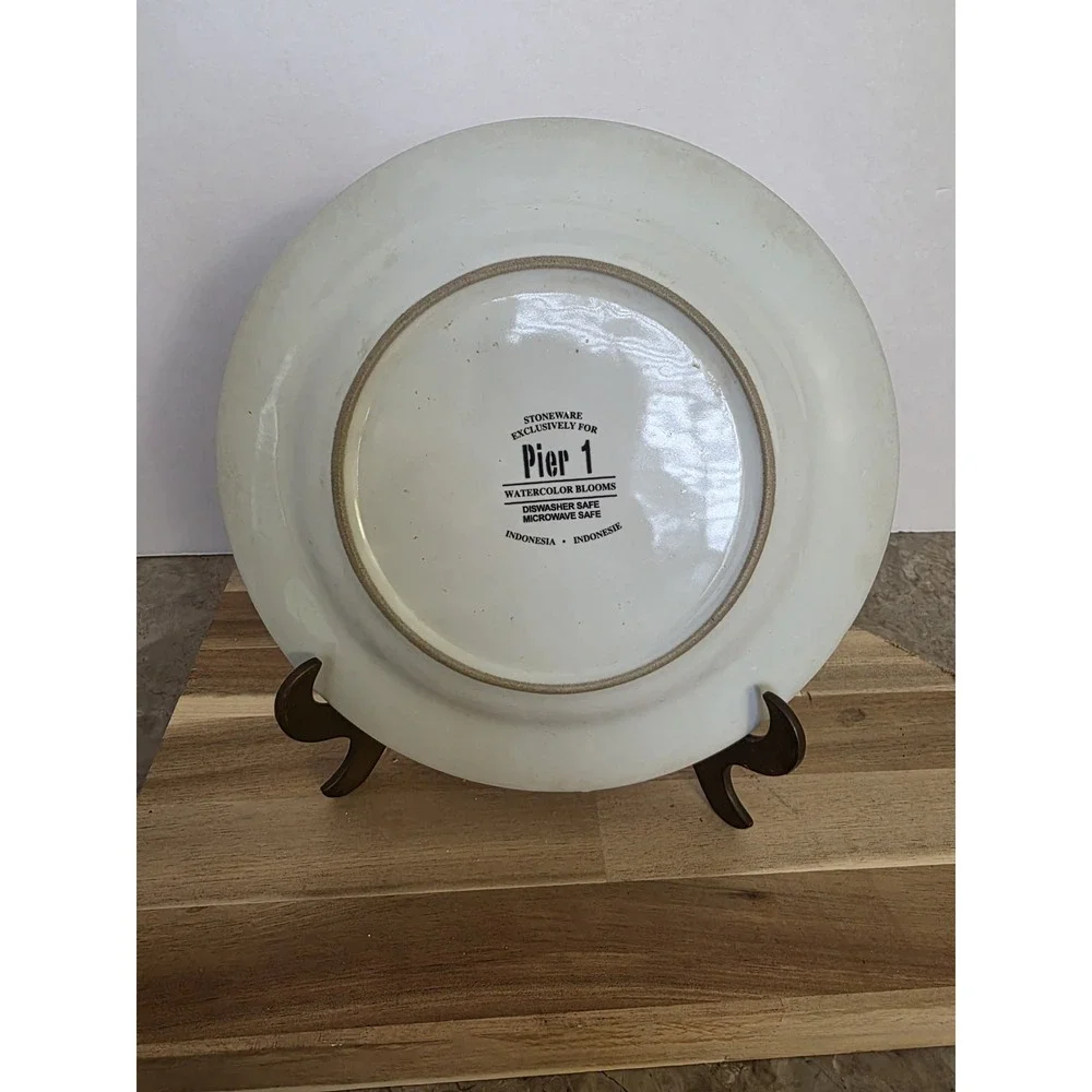 3 x Pier 1 Watercolor Blooms Luncheon‎ Dessert Salad Plates 8 1/8