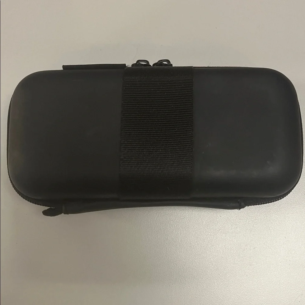 N/A sleek black