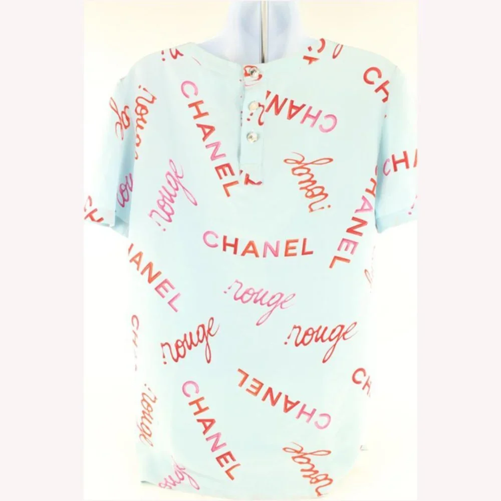 CHANEL date 38 signs