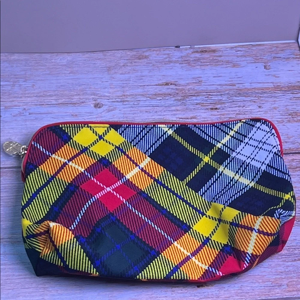 Estee Lauder chic estee