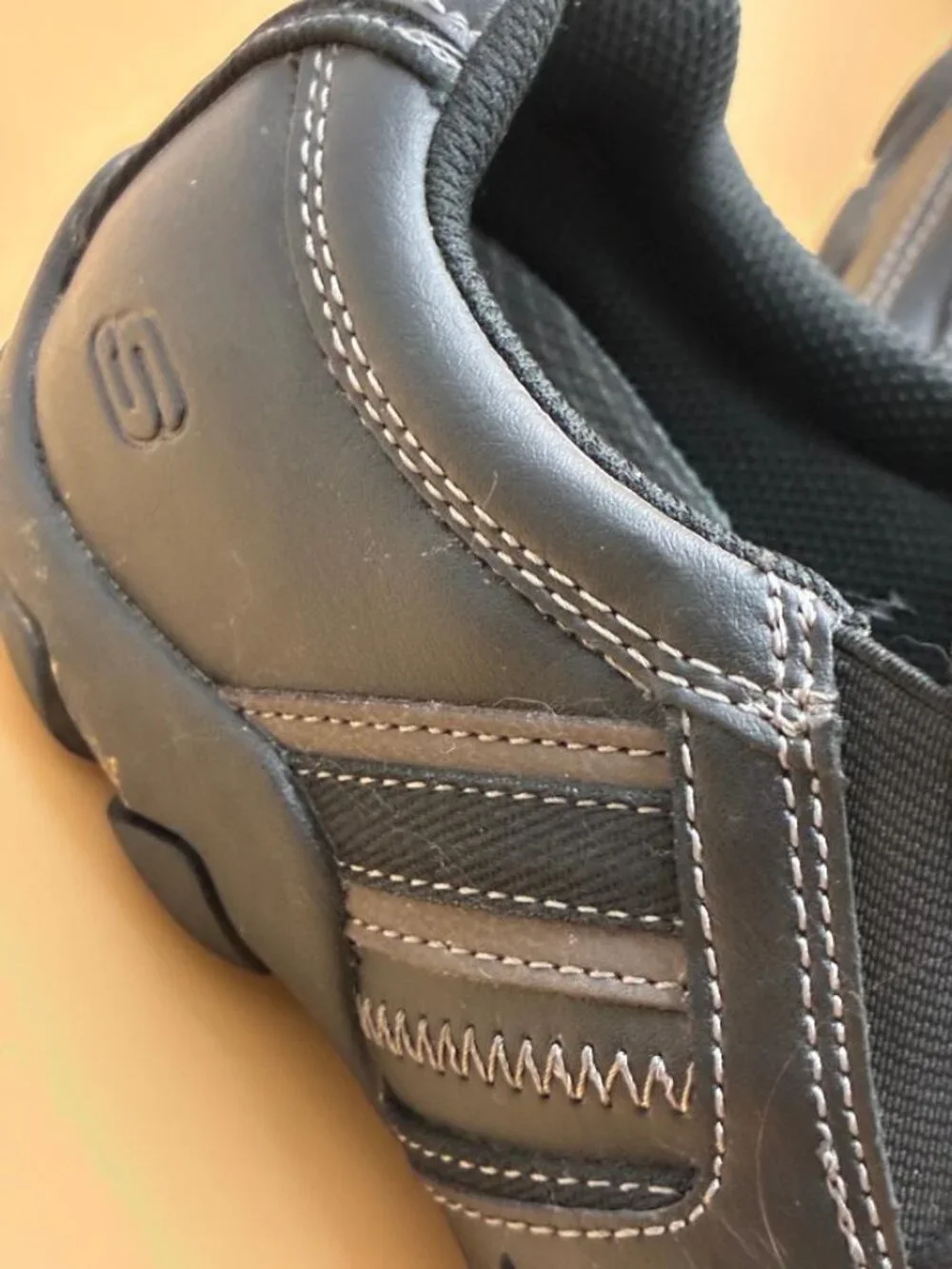 Skechers these diameter