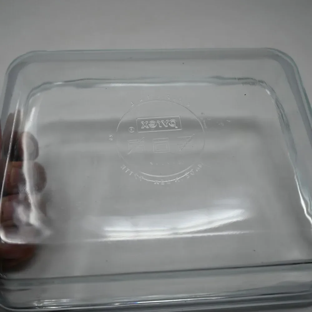Pyrex 7211R 4 Cup Rectangular Glass Storage Container Made In USA