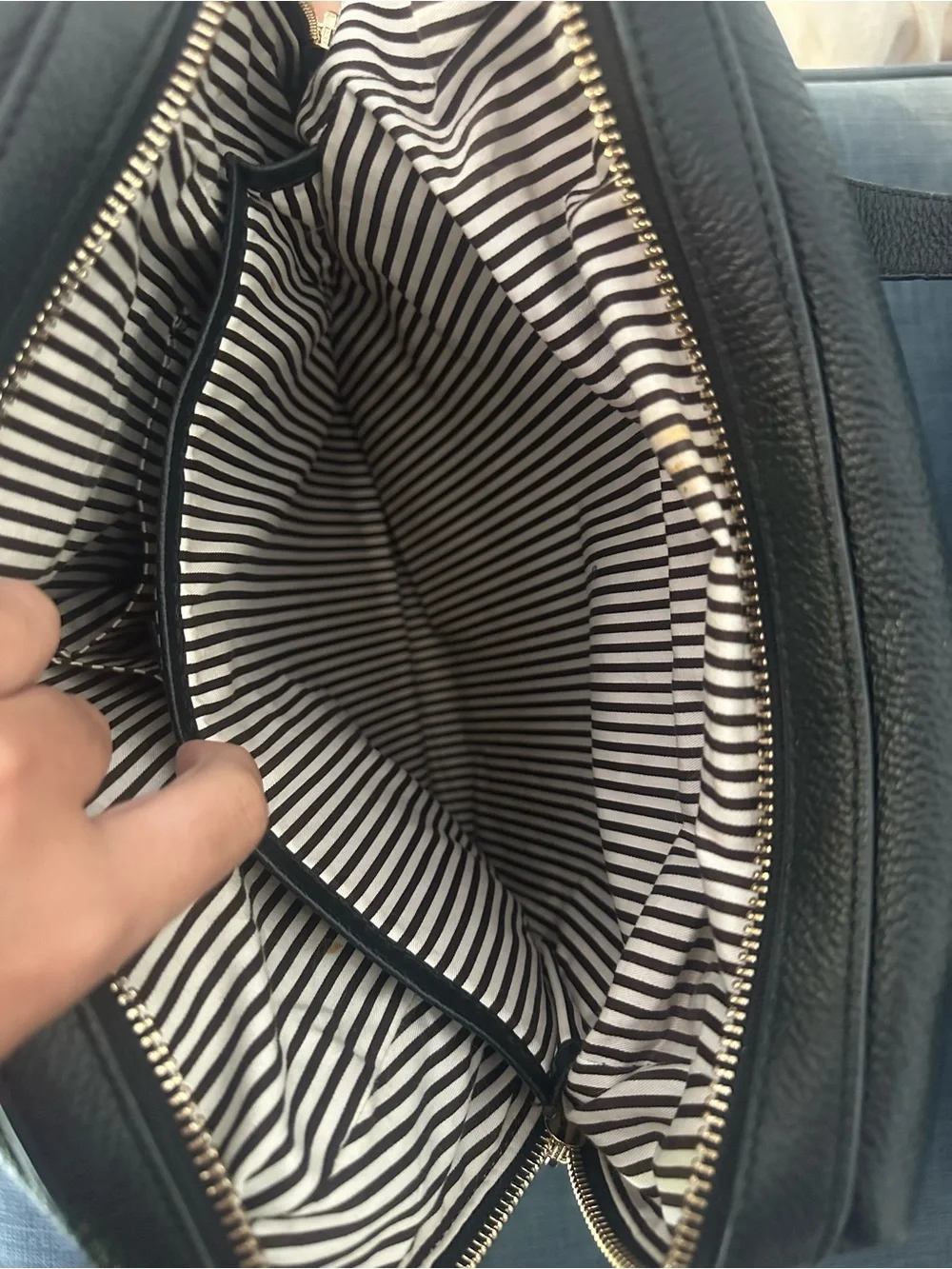 henri bendel sleek black