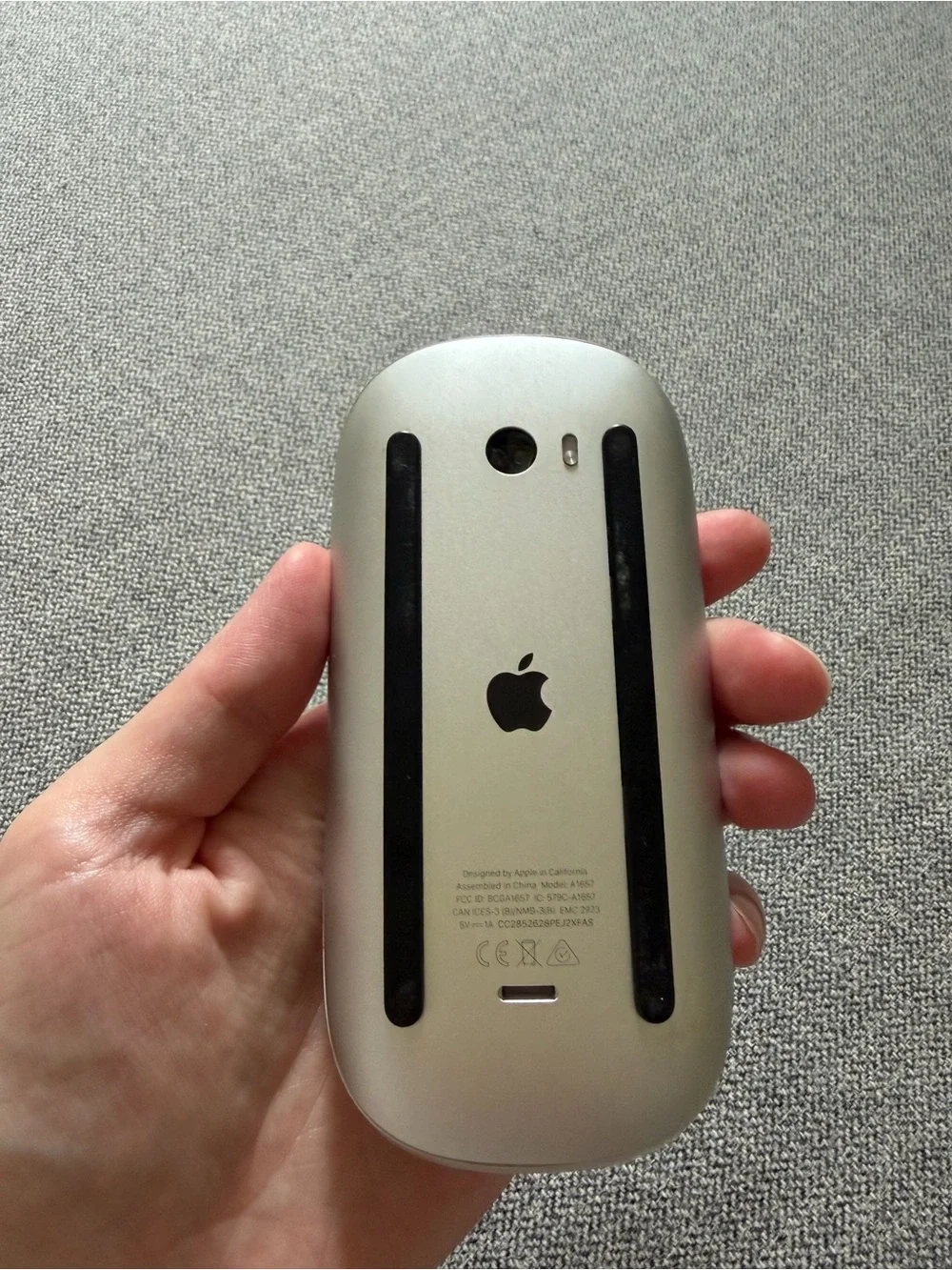 Apple wireless mouse