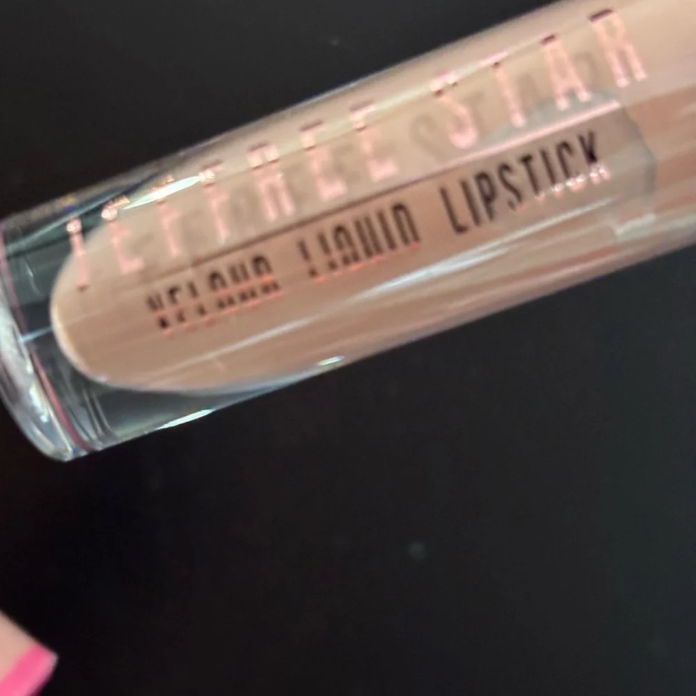 Jeffree Star discover elegance