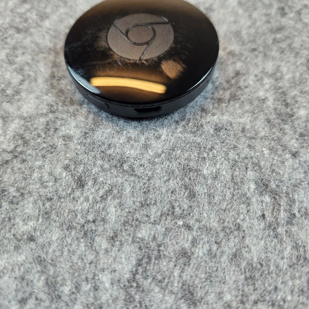 Google Chromecast NC2-6A5 Media Streamer Gray Black 2nd Gen HDMI Smart TV TESTED
