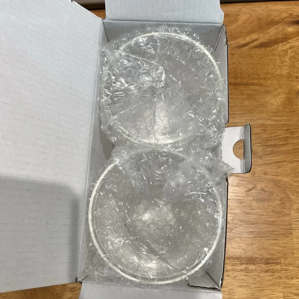 DeLonghi brand new
