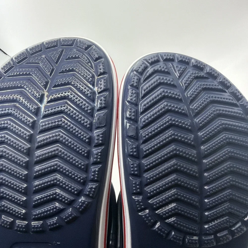 CROCS navy pepper