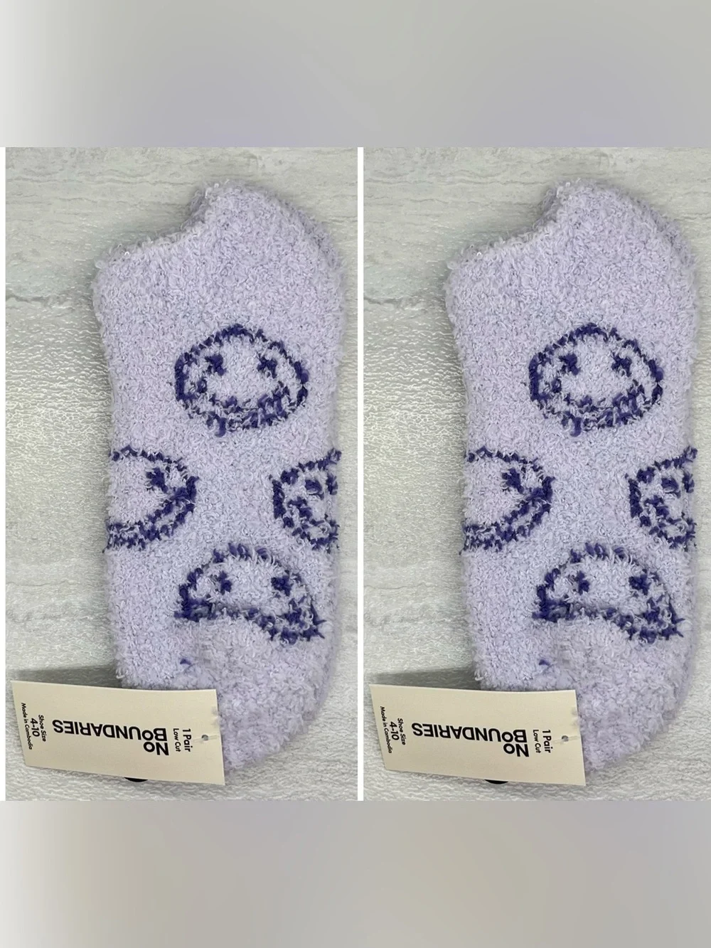 💫 $3 Two Pairs of Fuzzy Socks by No Boundaries ~ Light Purple with Smiley Faces
