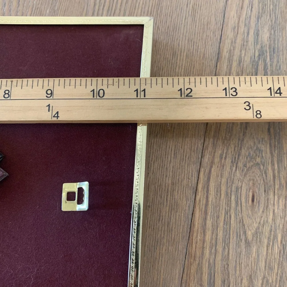 Gold Metal Picture Frame 9x11 Oval Shadow Box Velvet Backing Tabletop Wall Mount