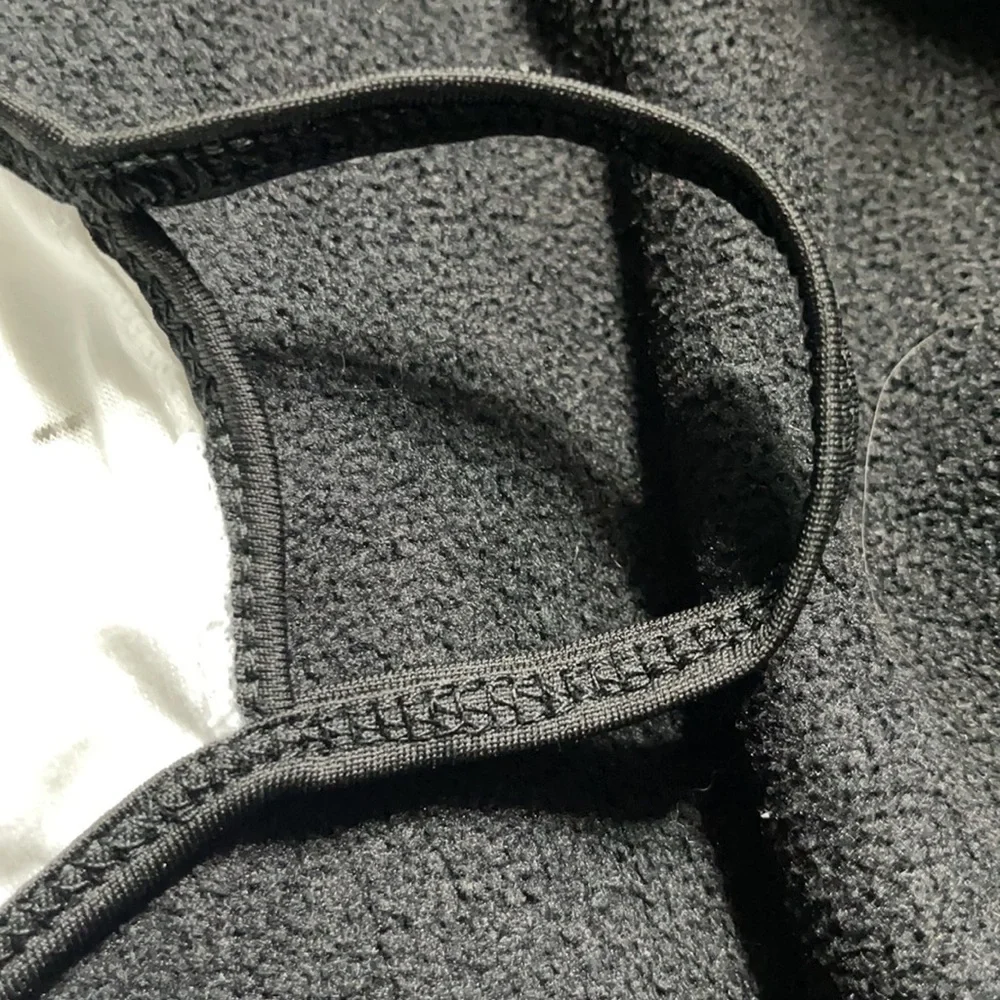 N/A opening stains among