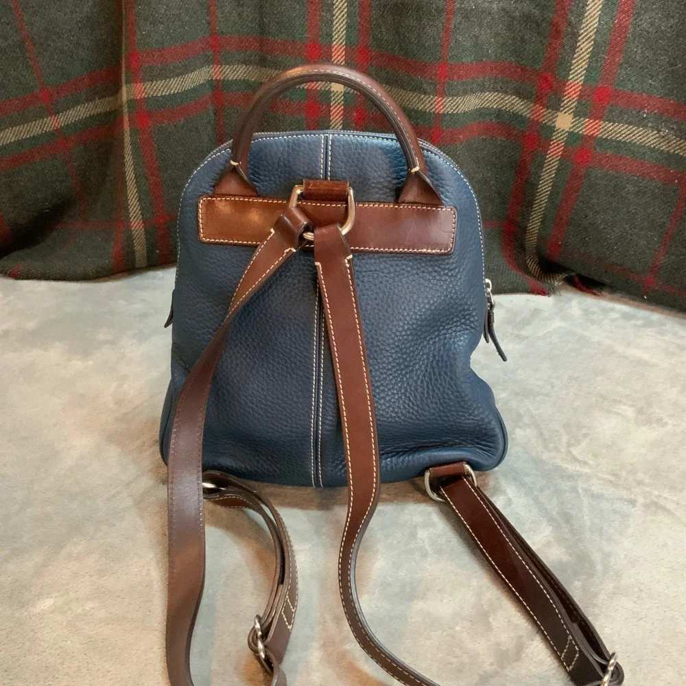 Dooney & Bourke dooney bourke