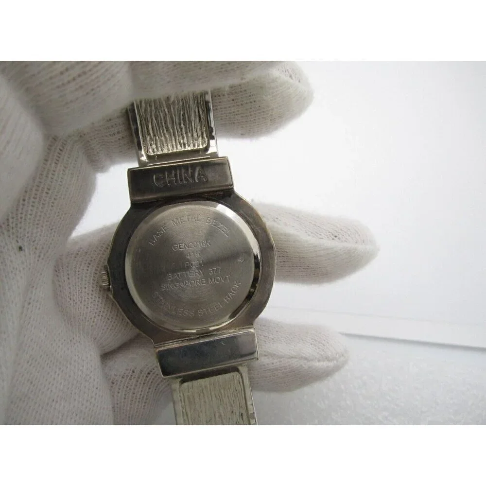 Women Quartz WR Analog 32mm Dial Round Bangle Watch (G971)‎ 