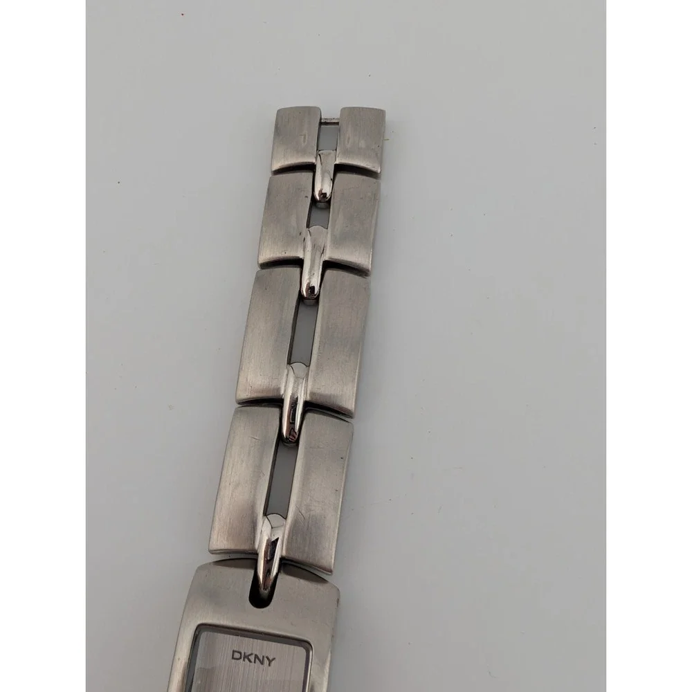 DKNY Watch Women 17mm Silver Case 6.25