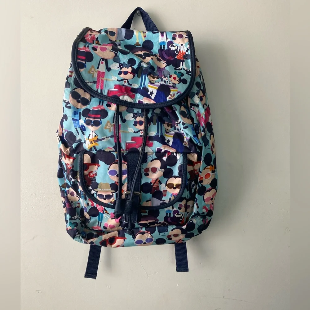 Disney this slouchy