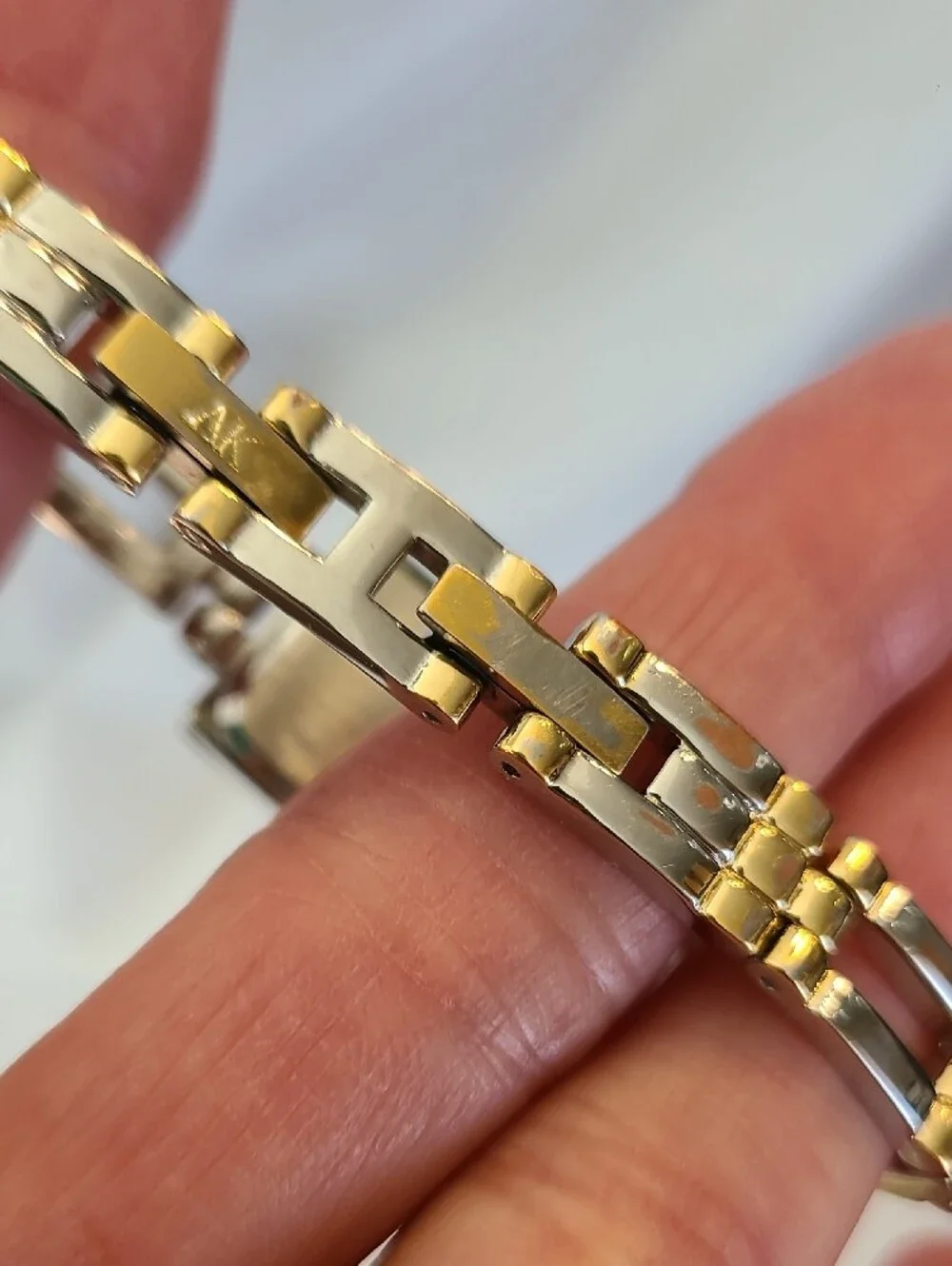 Anne Klein classic slim