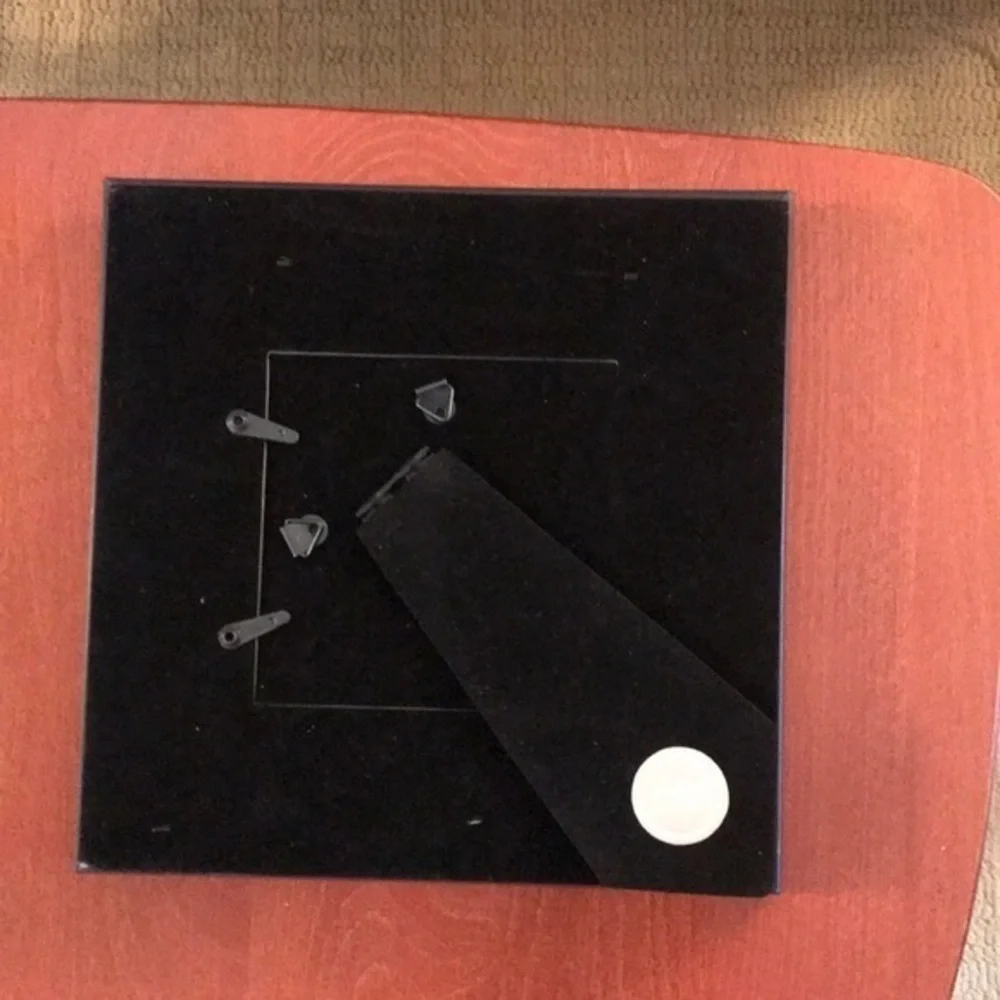 Environmentally friendly picture frame- sustainable and eco-friendly