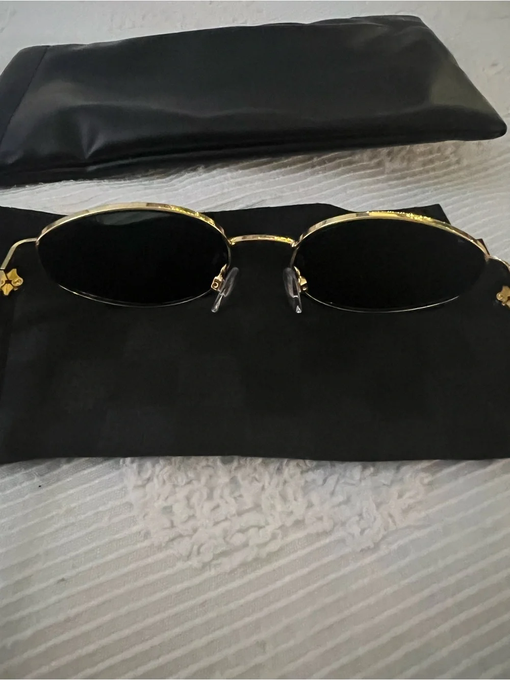 Steve Madden oval black