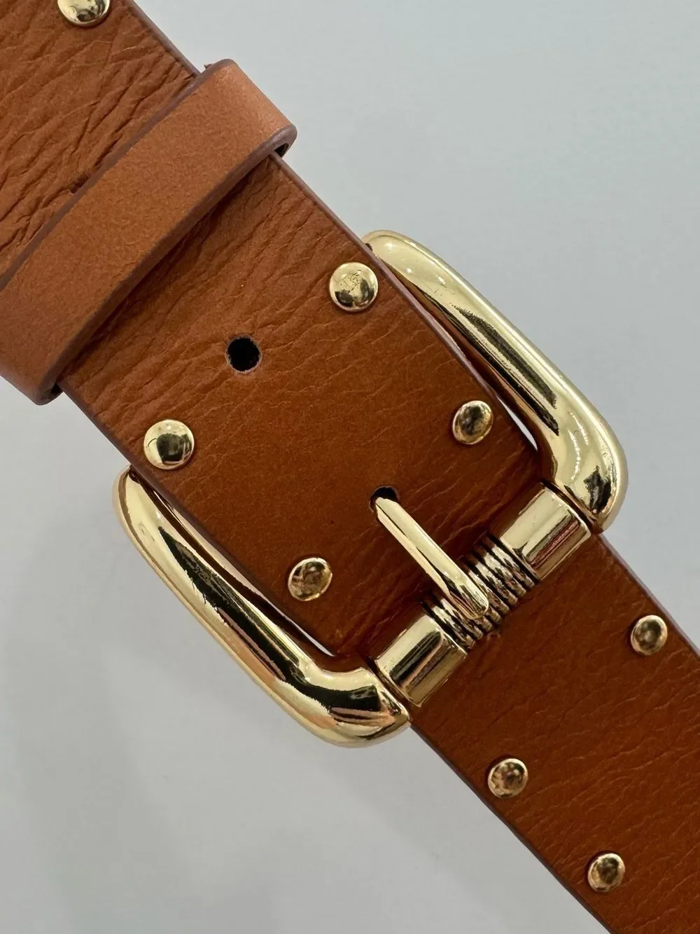 B-Low the Belt excellent sold