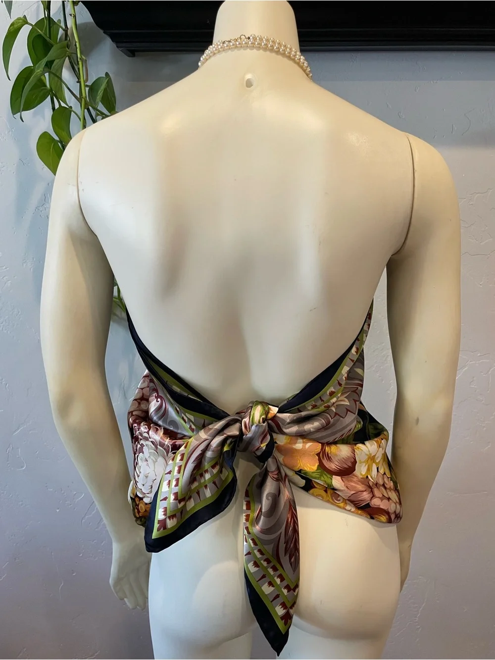 N/A luxurious silk