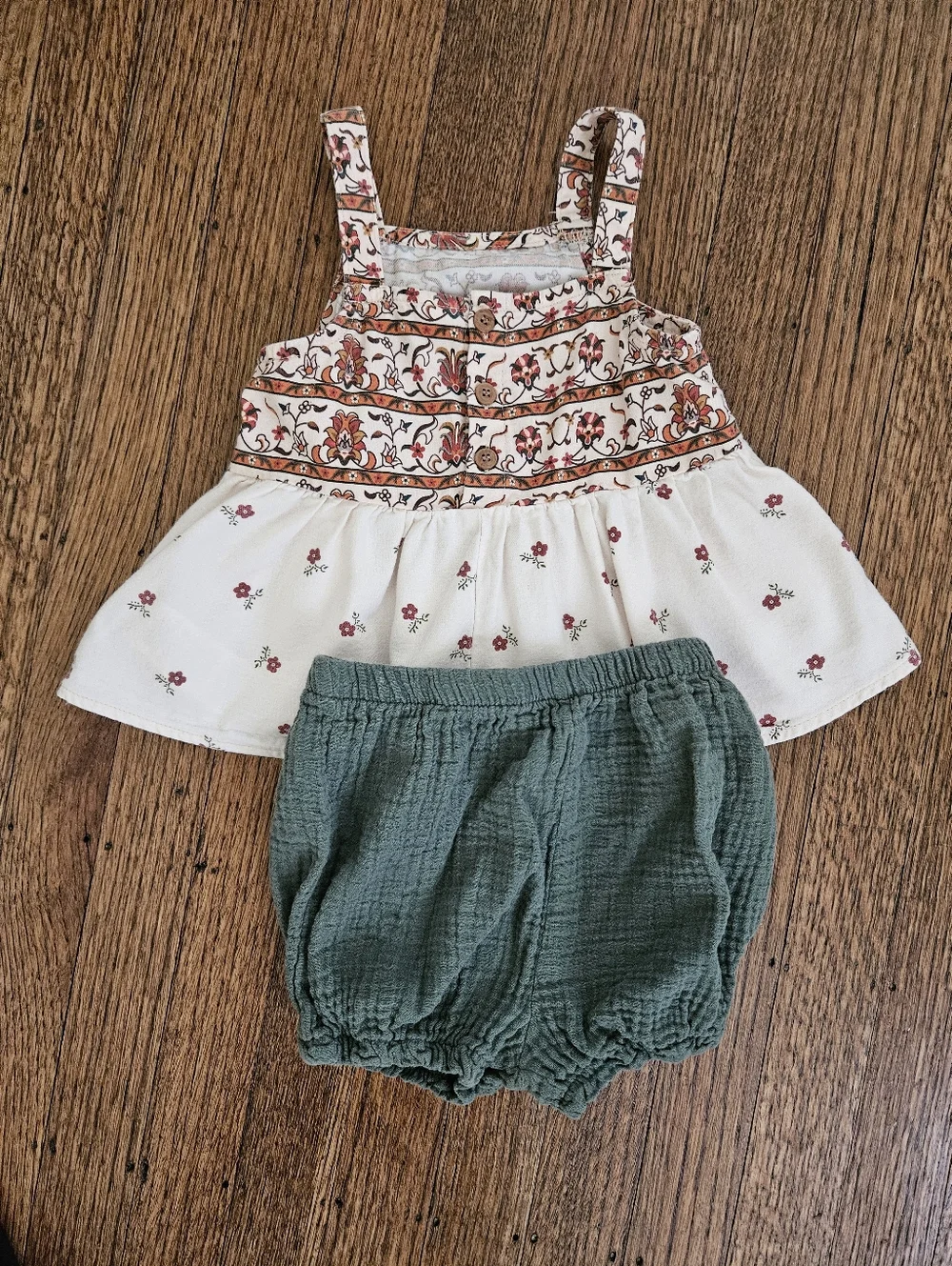 Girls 18-24M Outfit Bundle | Dresses + 2pc Set + NWT Pieces
