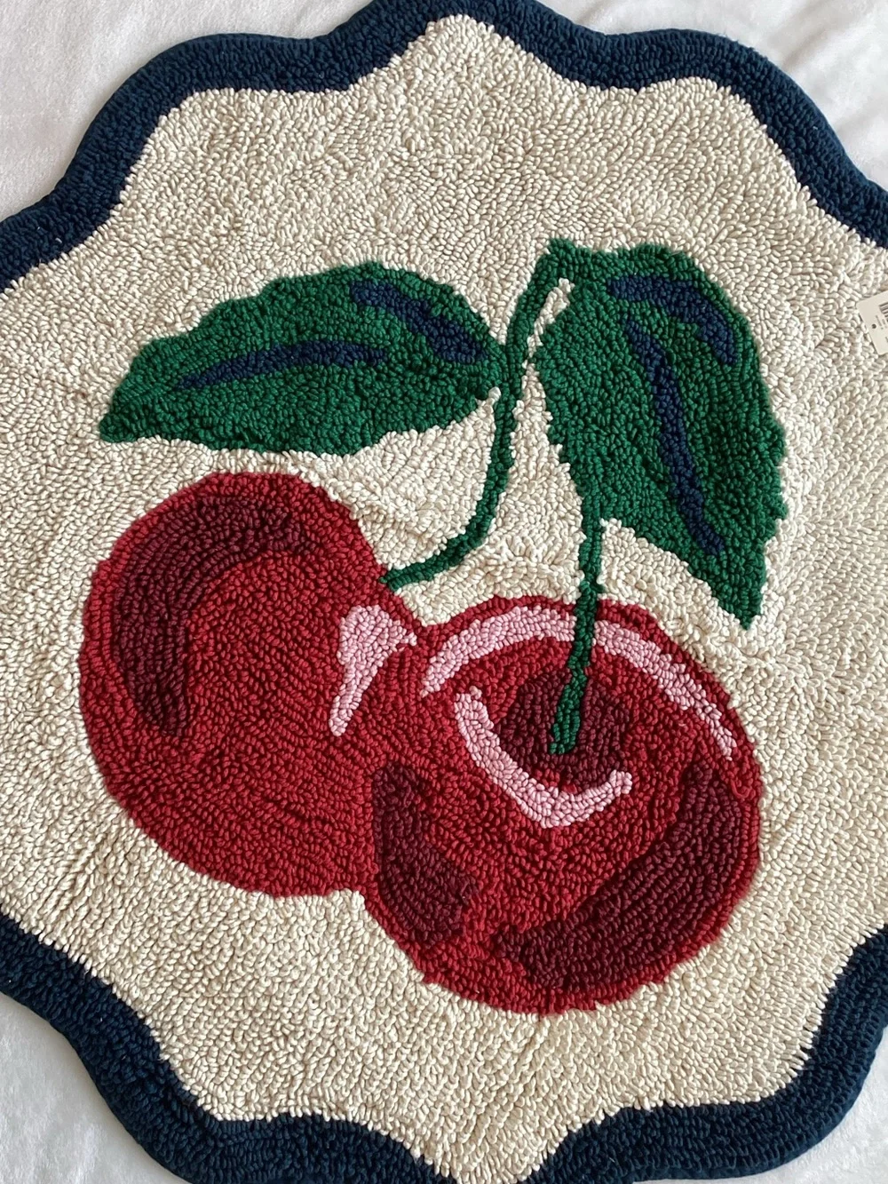 Anthropologie Tufted Cotton Bath Mat Scalloped Edge New Cherry Red Fruit Rug