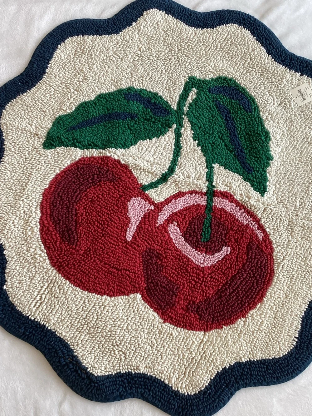 Anthropologie Tufted Cotton Bath Mat Scalloped Edge New Cherry Red Fruit Rug