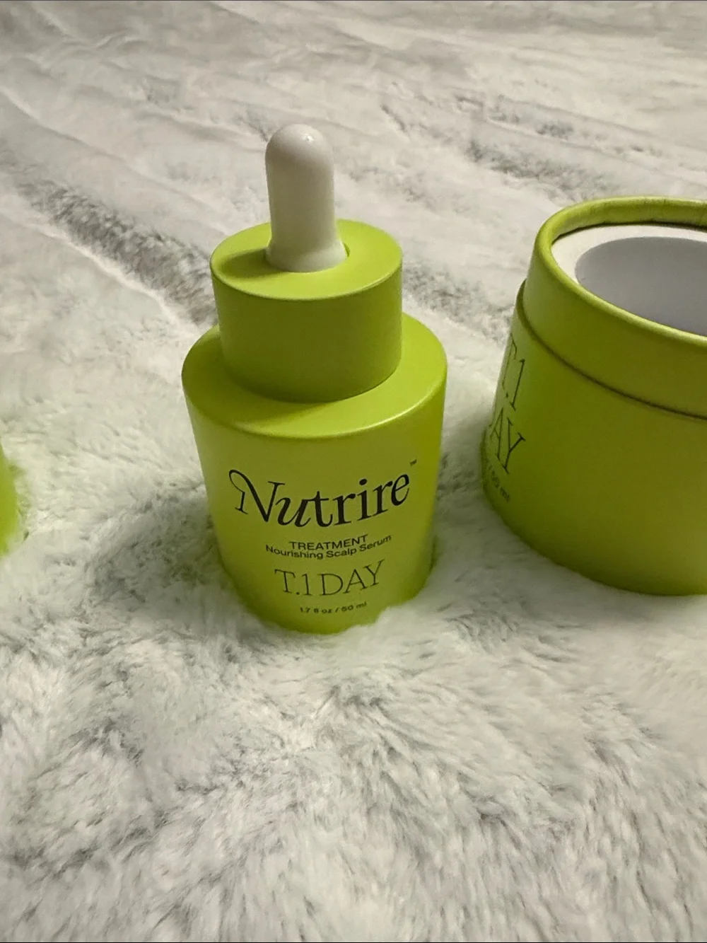 Nutrire T.1 Day Nourishing Scalp Serum - Lime Green