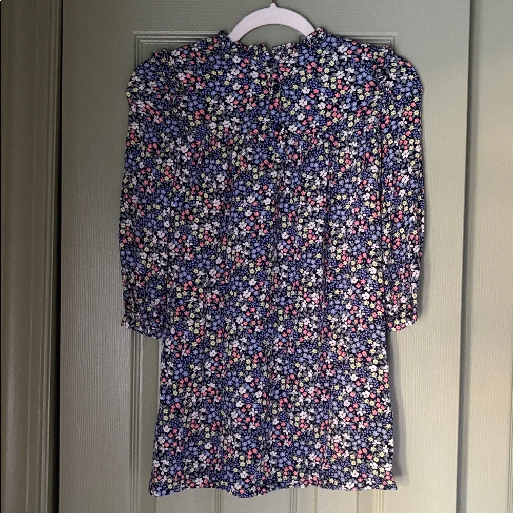 GAP vibrant floral