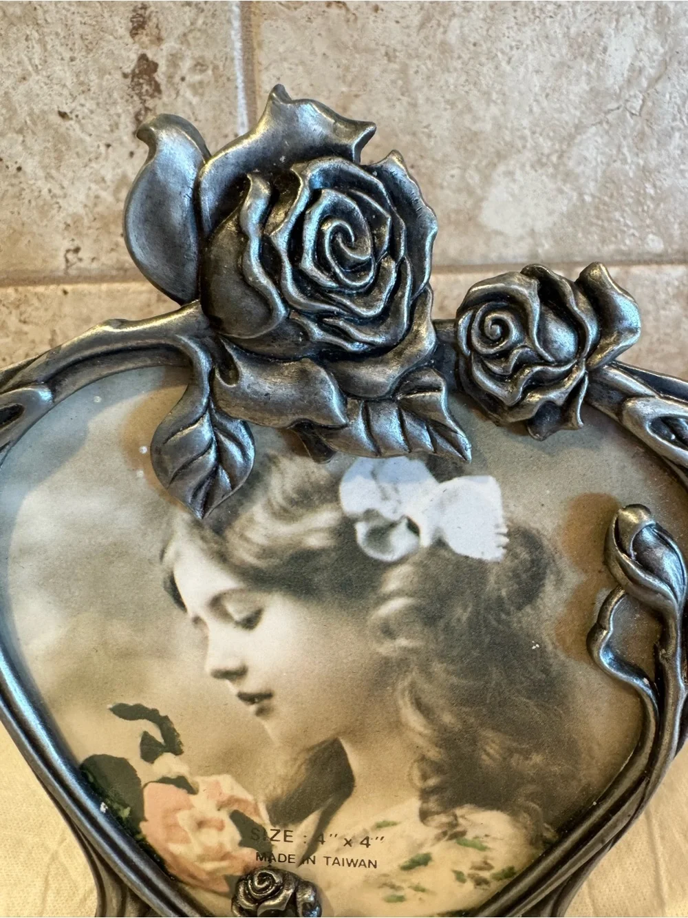 N/A vintage heart