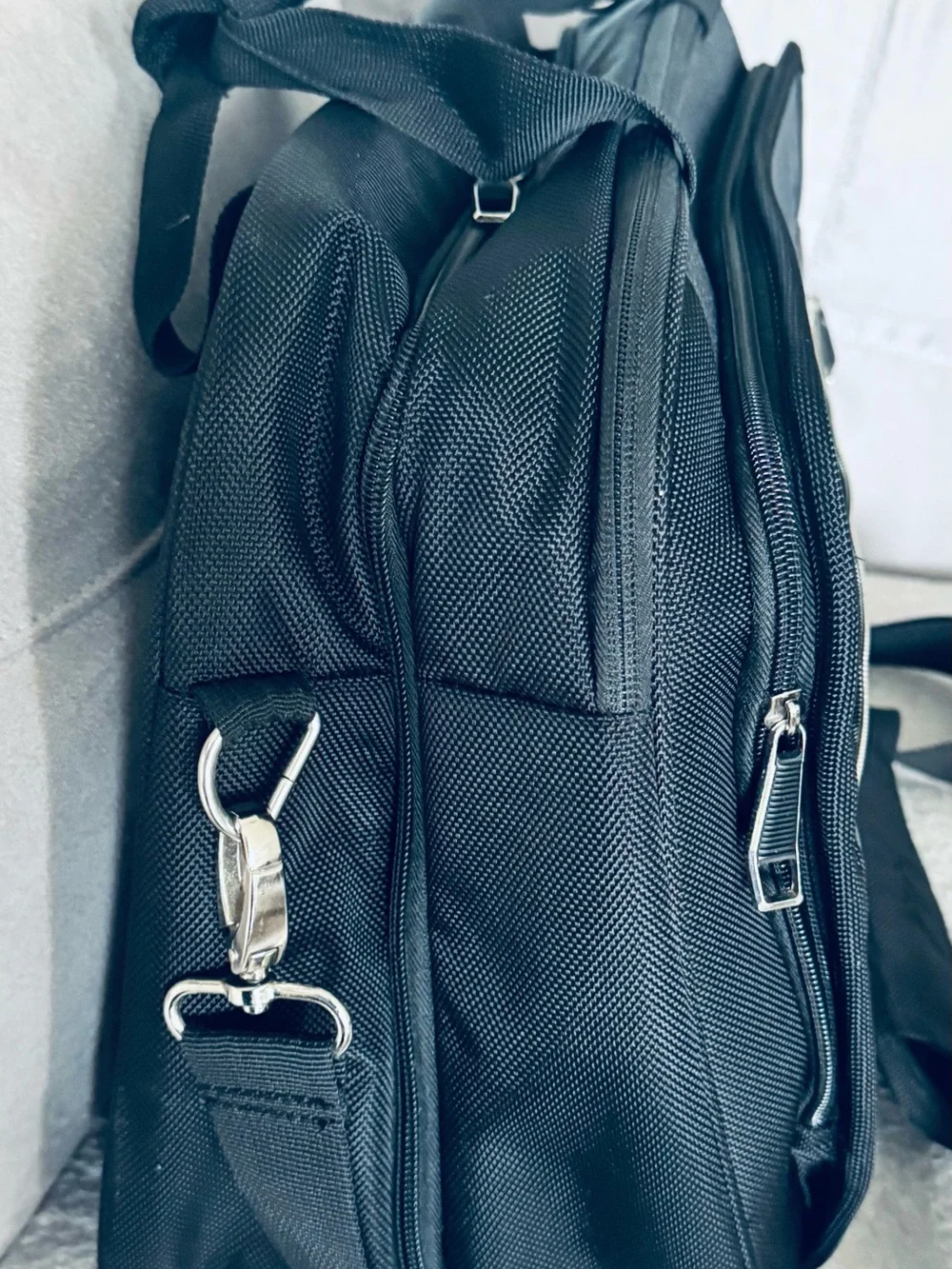 else Black Professional Laptop Briefcase with Shoulder Strap