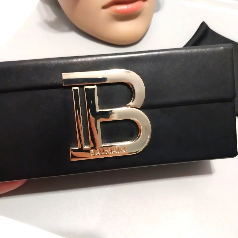 Balmain hardware all vi