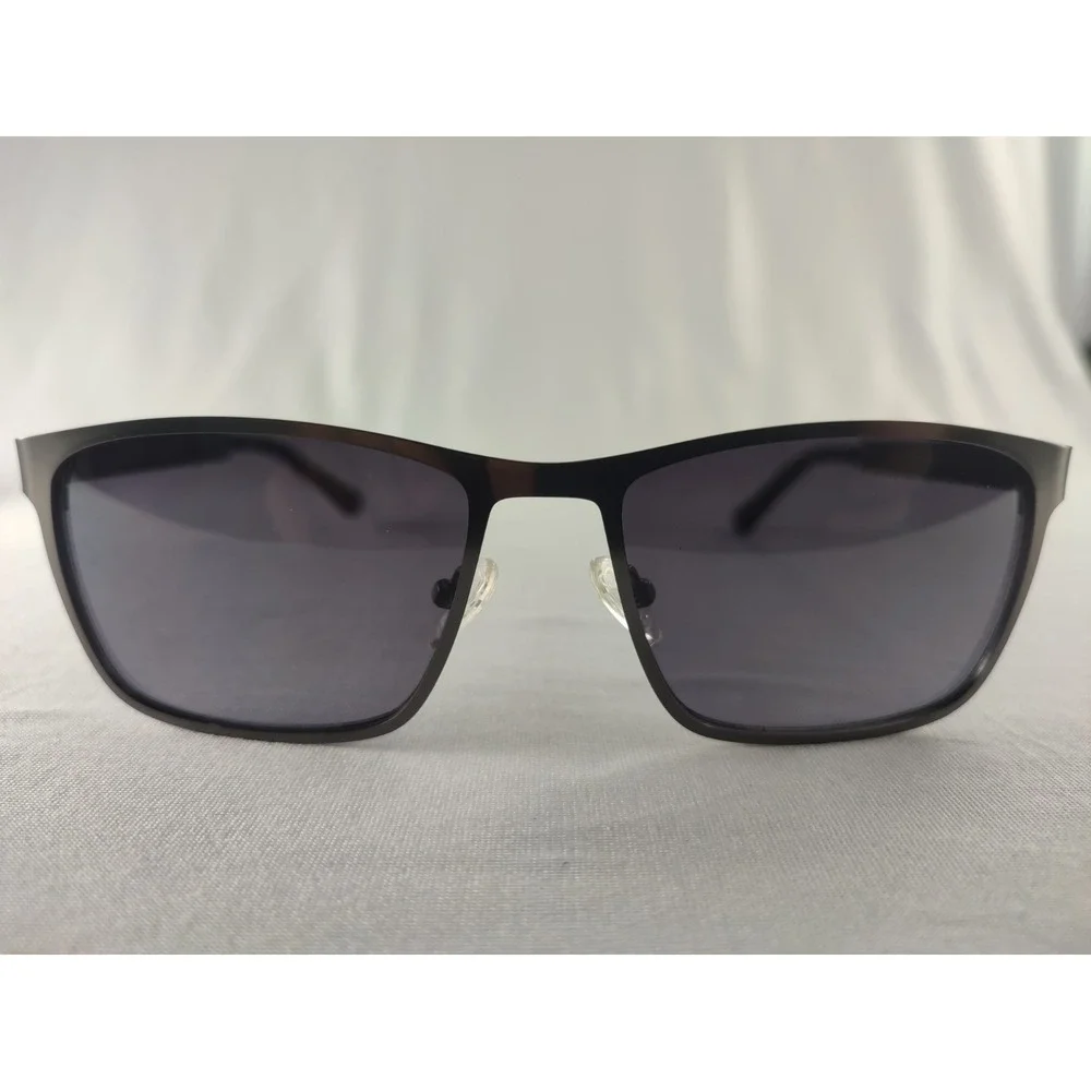 Kenneth Cole Reaction KC1329 09B Men's Sunglasses Gunmetal Rectangle 57mm NWT‎