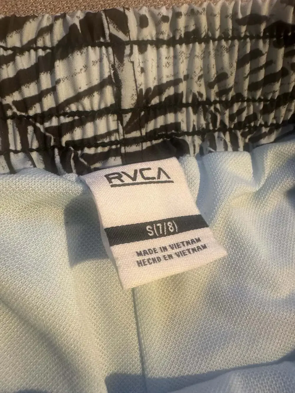 RVCA waistband wear