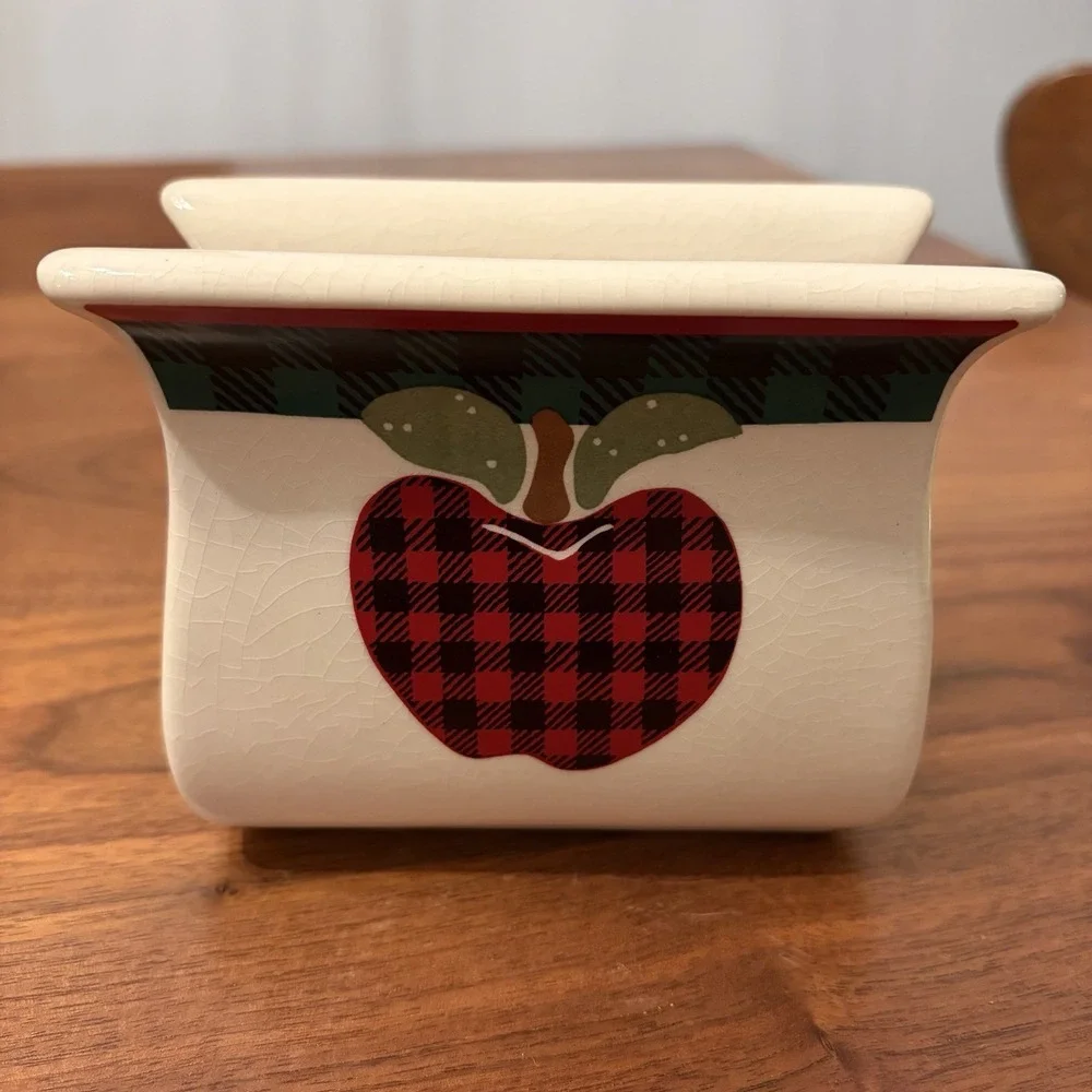Ingleman Design, Inc. this ceramic