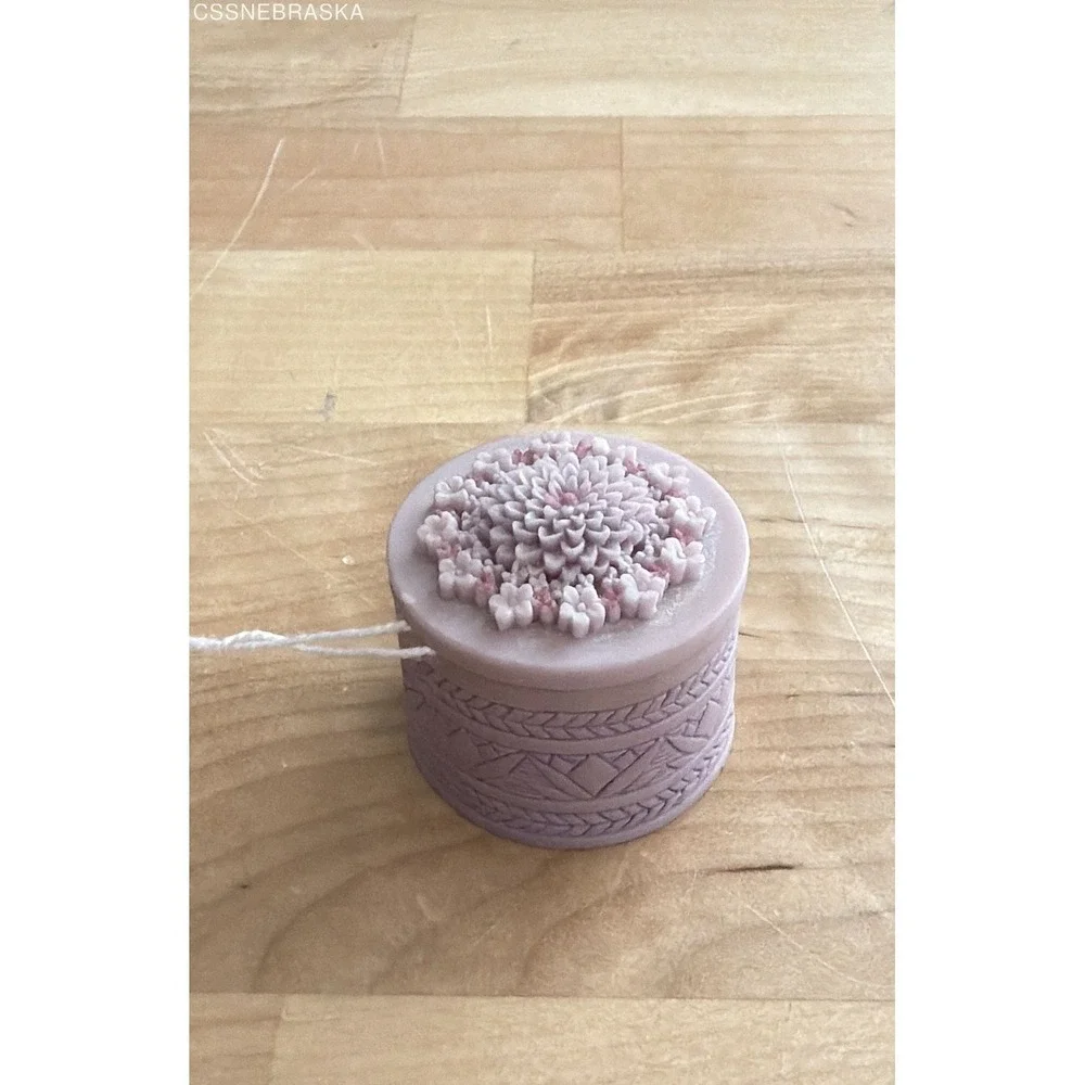 N/A intricate visible matte