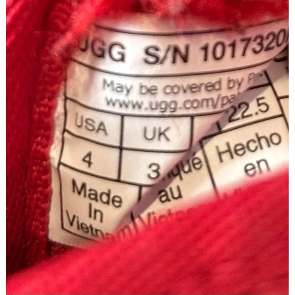 UGG neumel boots