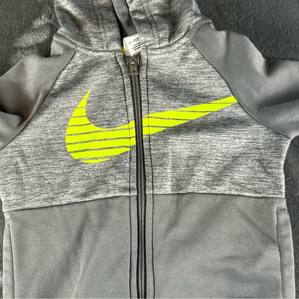Nike gray tracksuit