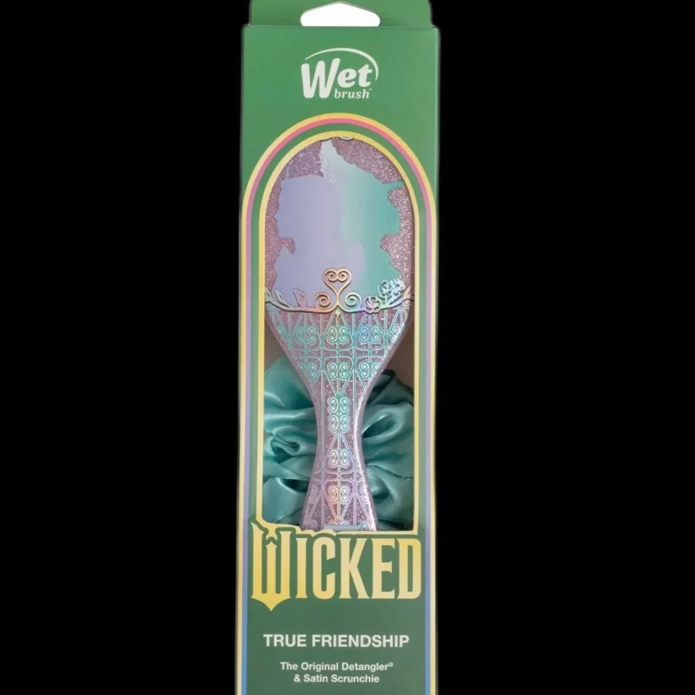 WICKED The Wet Brush TRUE FRIENDSHIP And Scrunchie GLINDA & ELPHABA NEW