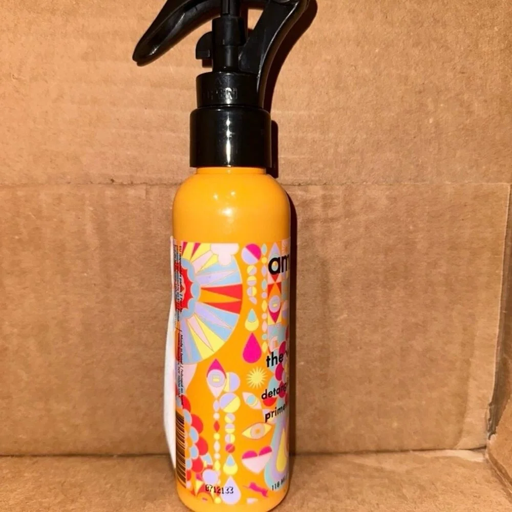 Amika The Wizard Detangling Primer Hair Spray Heat‎ Protectant Frizz Control
