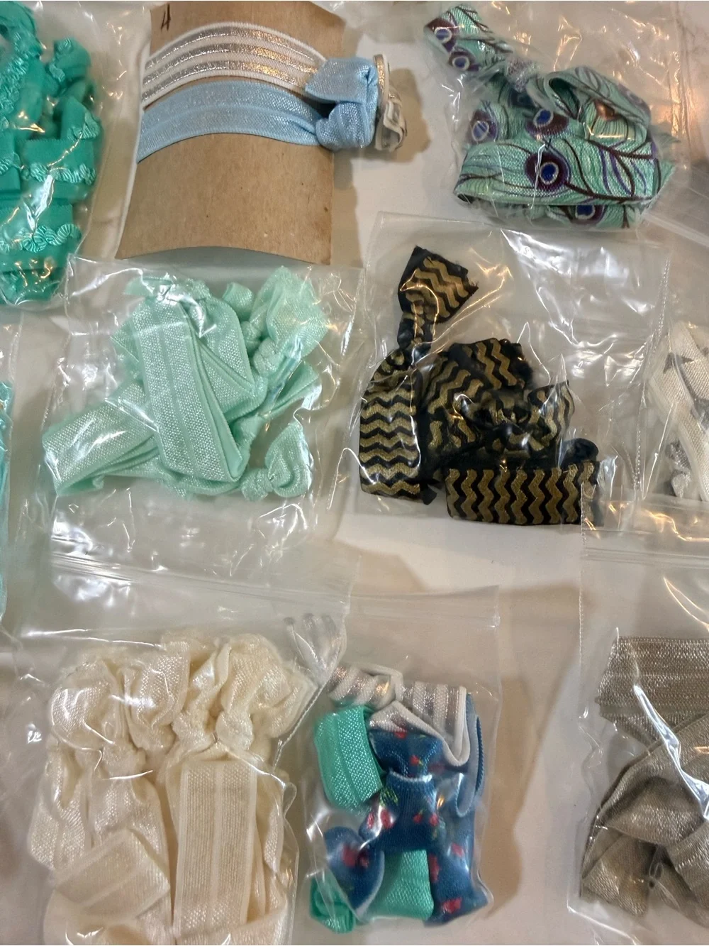 Kids Hair Accessory Set/Lot — Mint, Cream, Silver, Black, Blue, Yellow