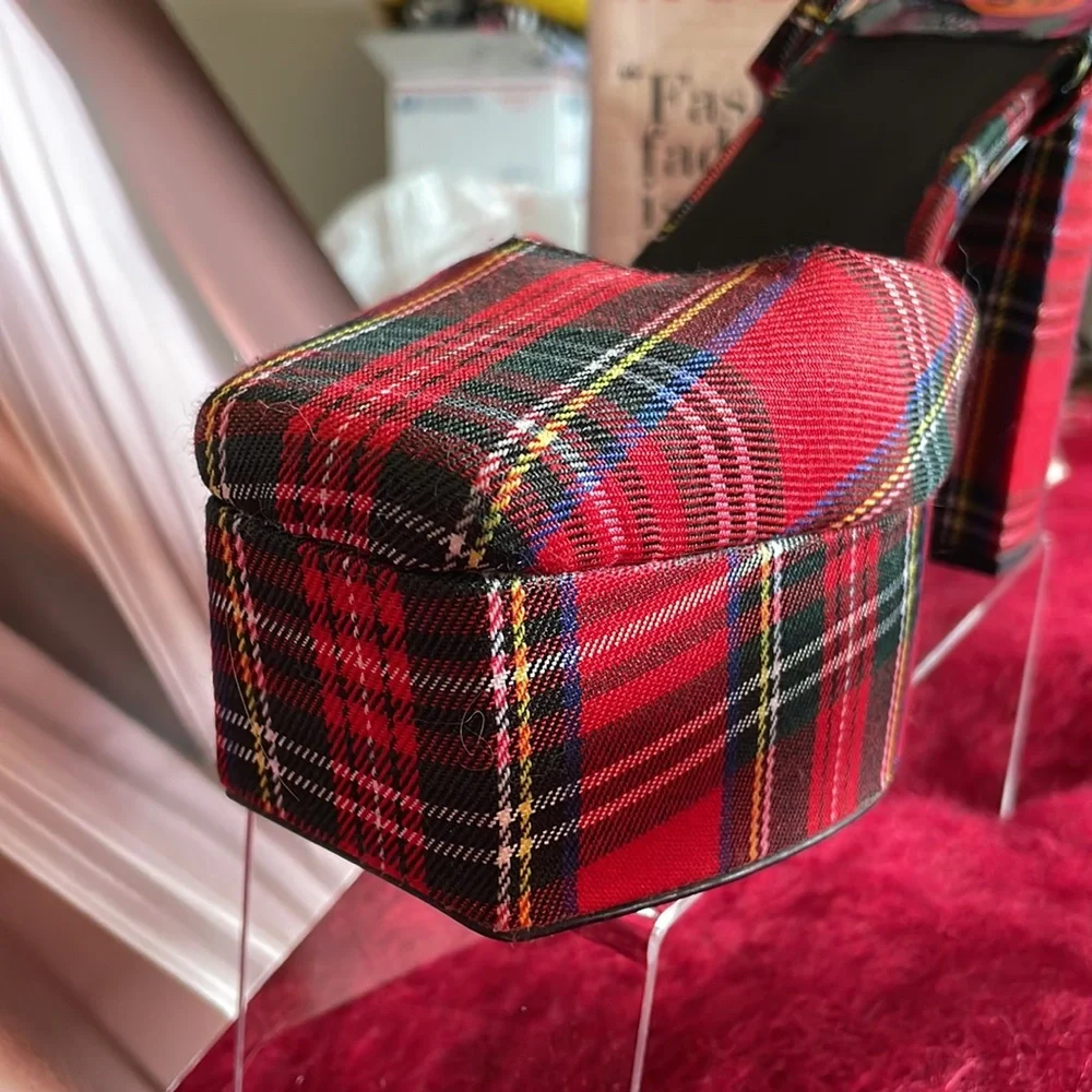 New Jeffrey Campbell Ovr-N-Out Squared Toe Pump Tartan Red Plaid Block Heel 9.5