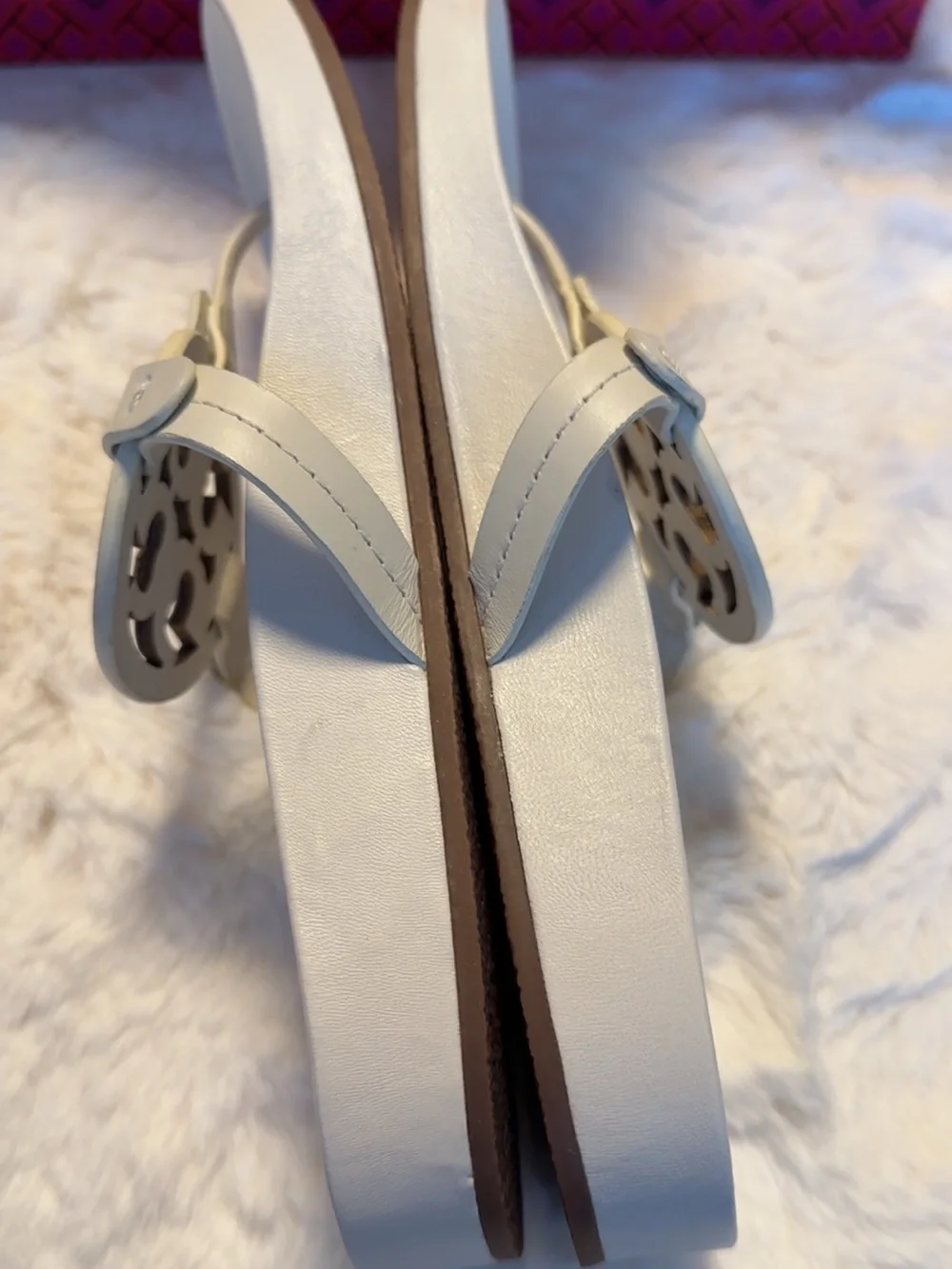 Tory Burch light cream