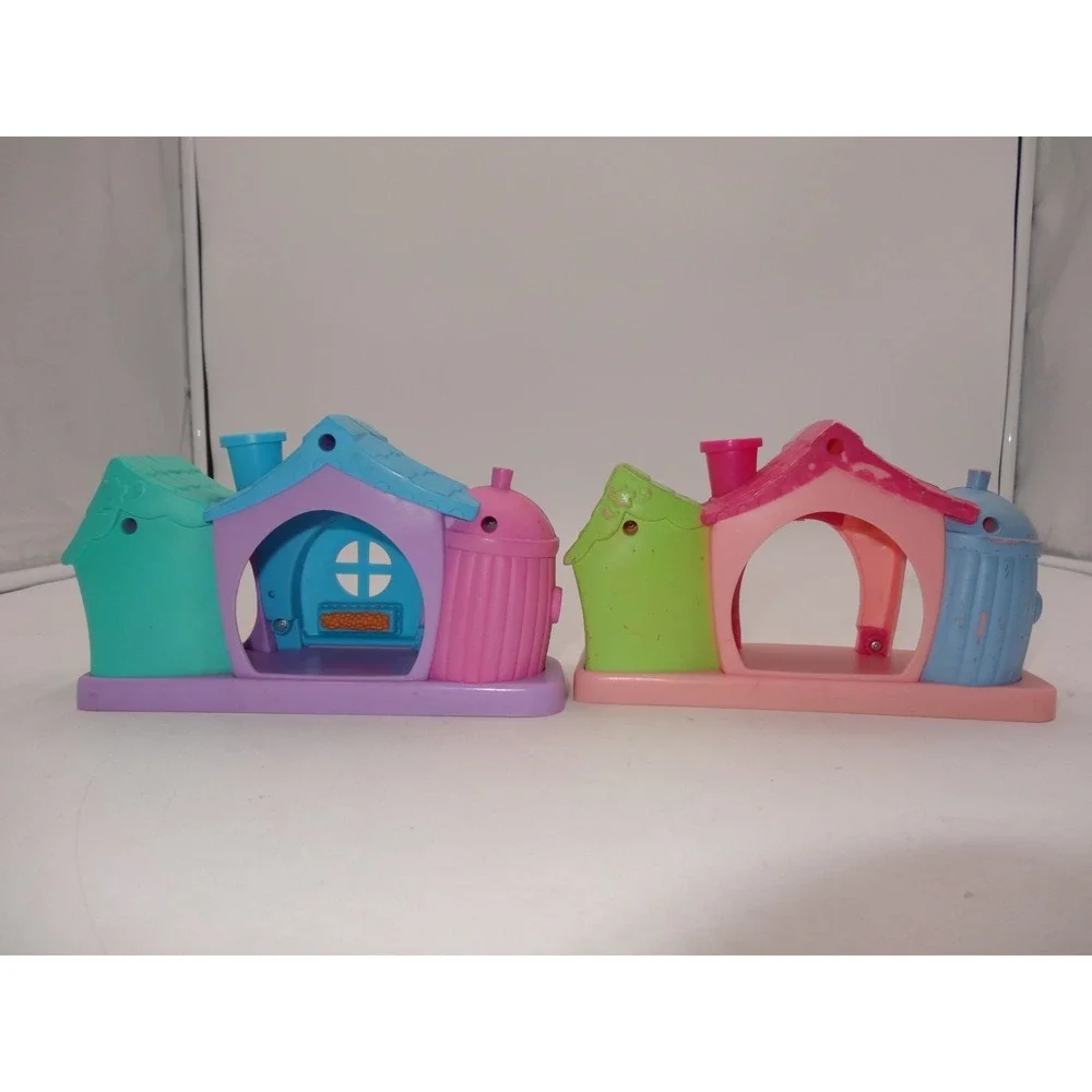 Littlest Pet Shop Playful Puppies Dog House‎ 2004 LPS Blue and Pink Houses Only