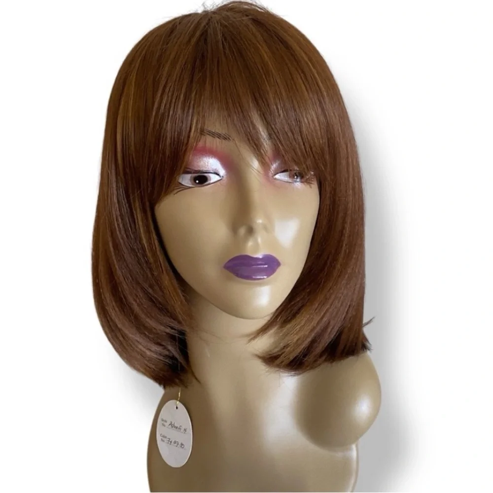 Synthetic Chin Length Bob Wig Color P4/27/30 NWT Chic Trendy Minimalist …