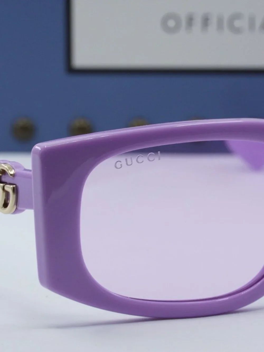 Gucci case lilac sunglass