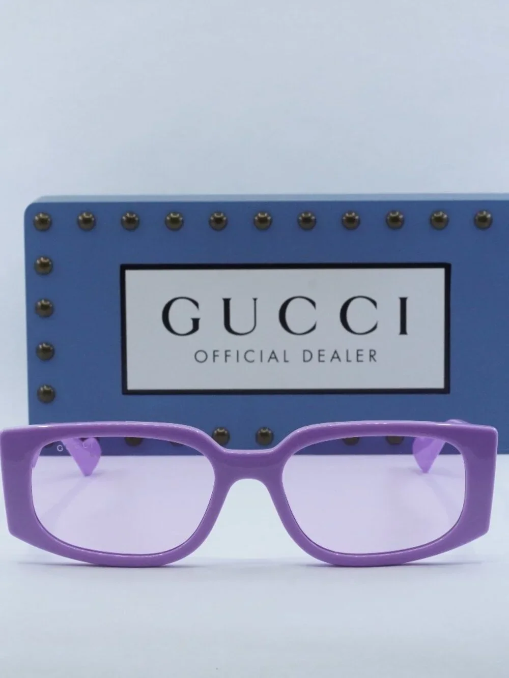 Gucci women carefully