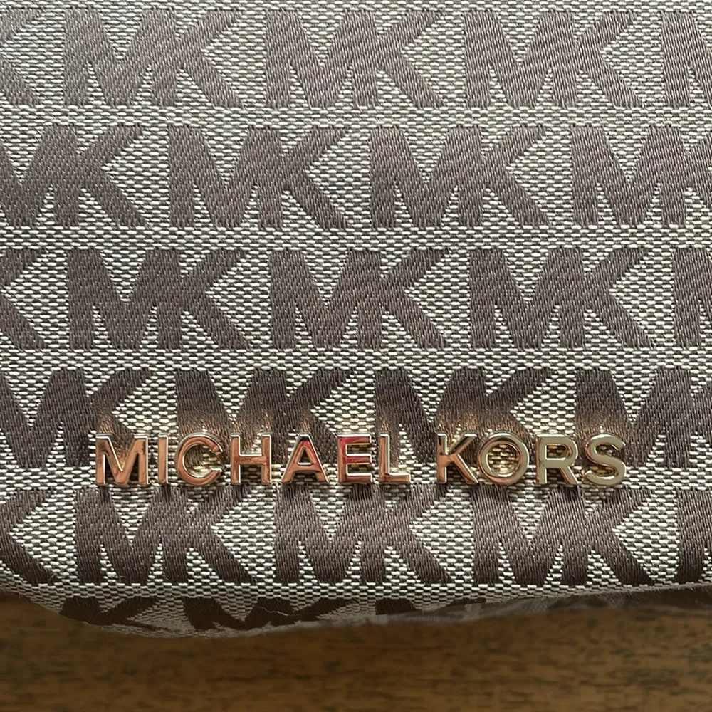 Michael Kors chic michael