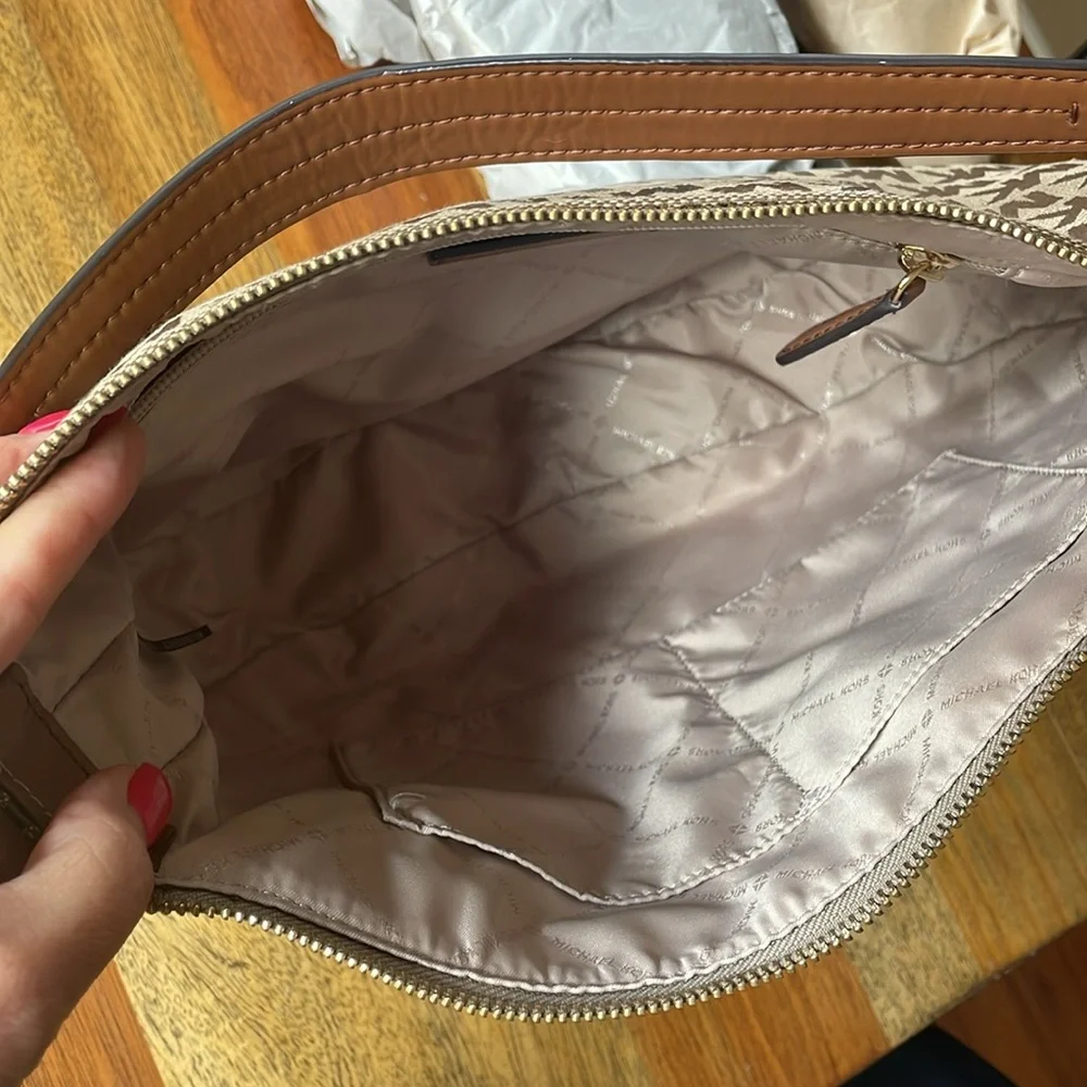 Michael Kors chic michael